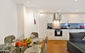 Modern Apartments In Bayswater Central London Free Wifi & Aircon By City Stay Aparts London